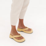 MIM Sandalia plana Brust Amarillo