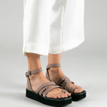 MIM Sandalia plana KAORI TOPO