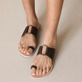 MIM Sandalia plana LOLA SERPIENTE