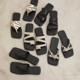 MIM Sandalia plana Loop Negro