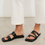 MIM Sandalia plana Loop Negro