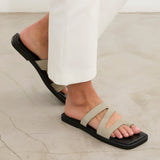 MIM Sandalia plana Loop Topo