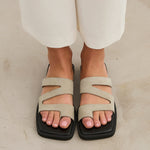 MIM Sandalia plana Loop Topo