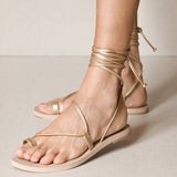 MIM Sandalia plana OLIVIA DORADO