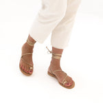 MIM Sandalia plana OLIVIA DORADO