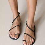 MIM Sandalia plana Sirena Negro