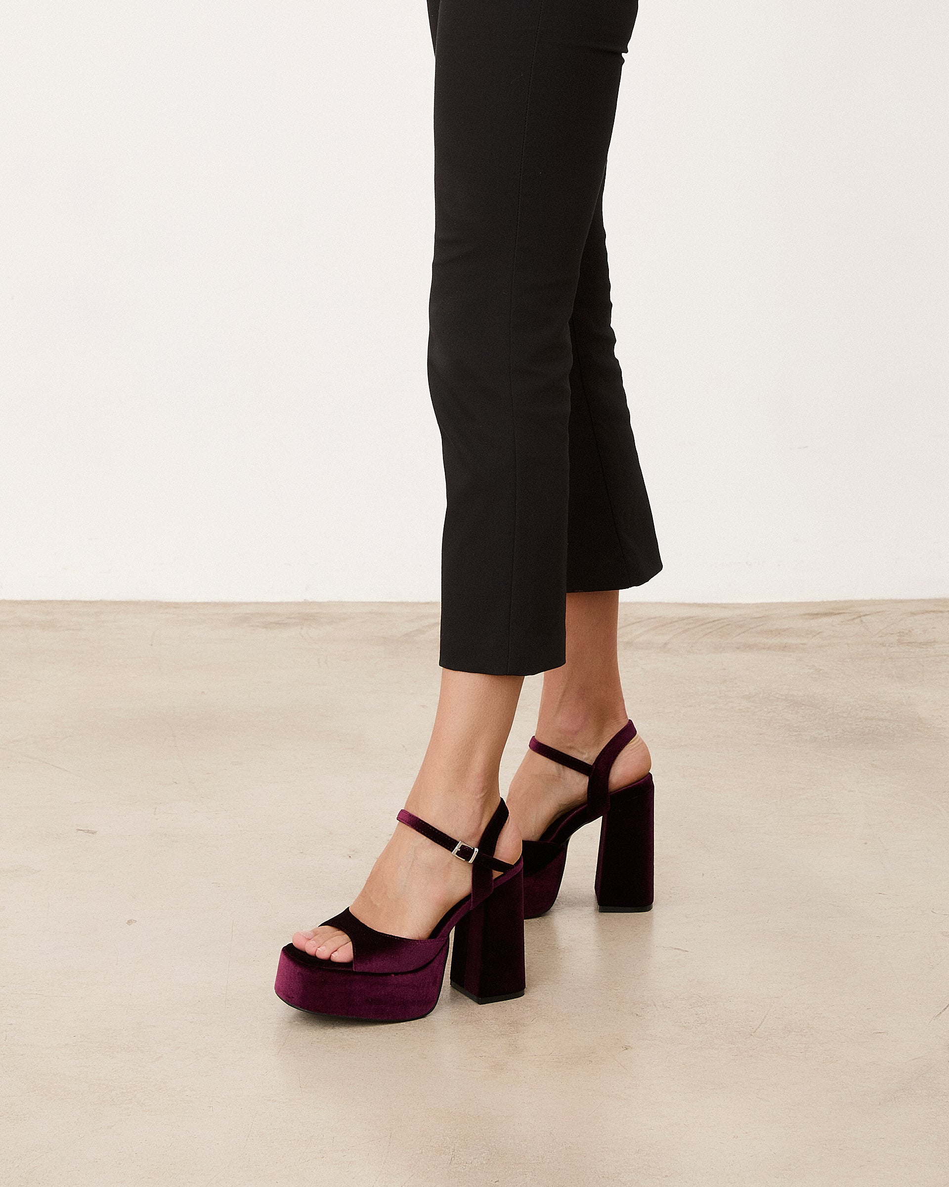 Mim shoes Sandalia de tacón DOMINIC BURDEOS