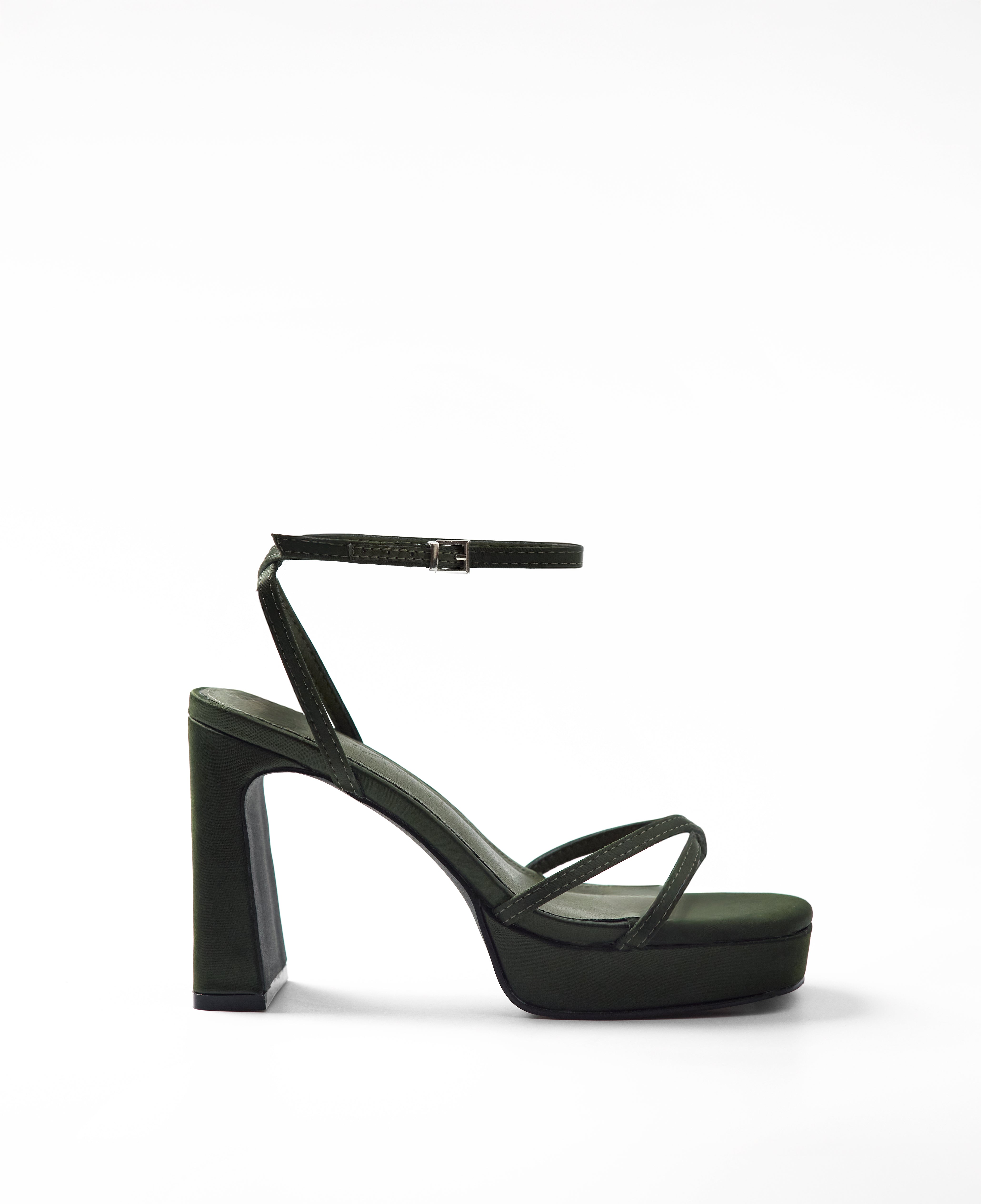 Mim shoes Sandalia de tacón GRETA OLIVA SATIN