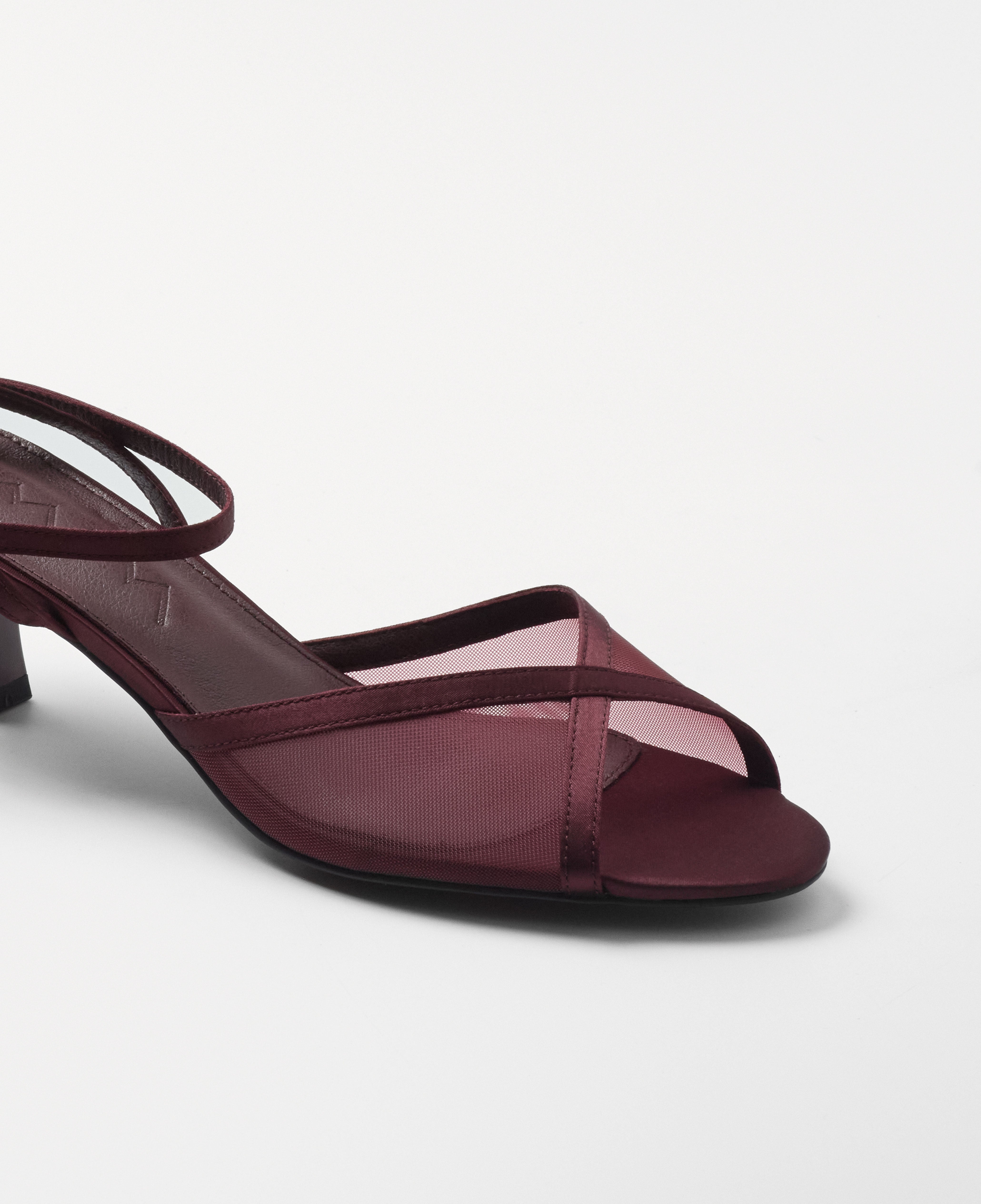 Mim shoes Sandalia de tacón KAMI BURDEOS