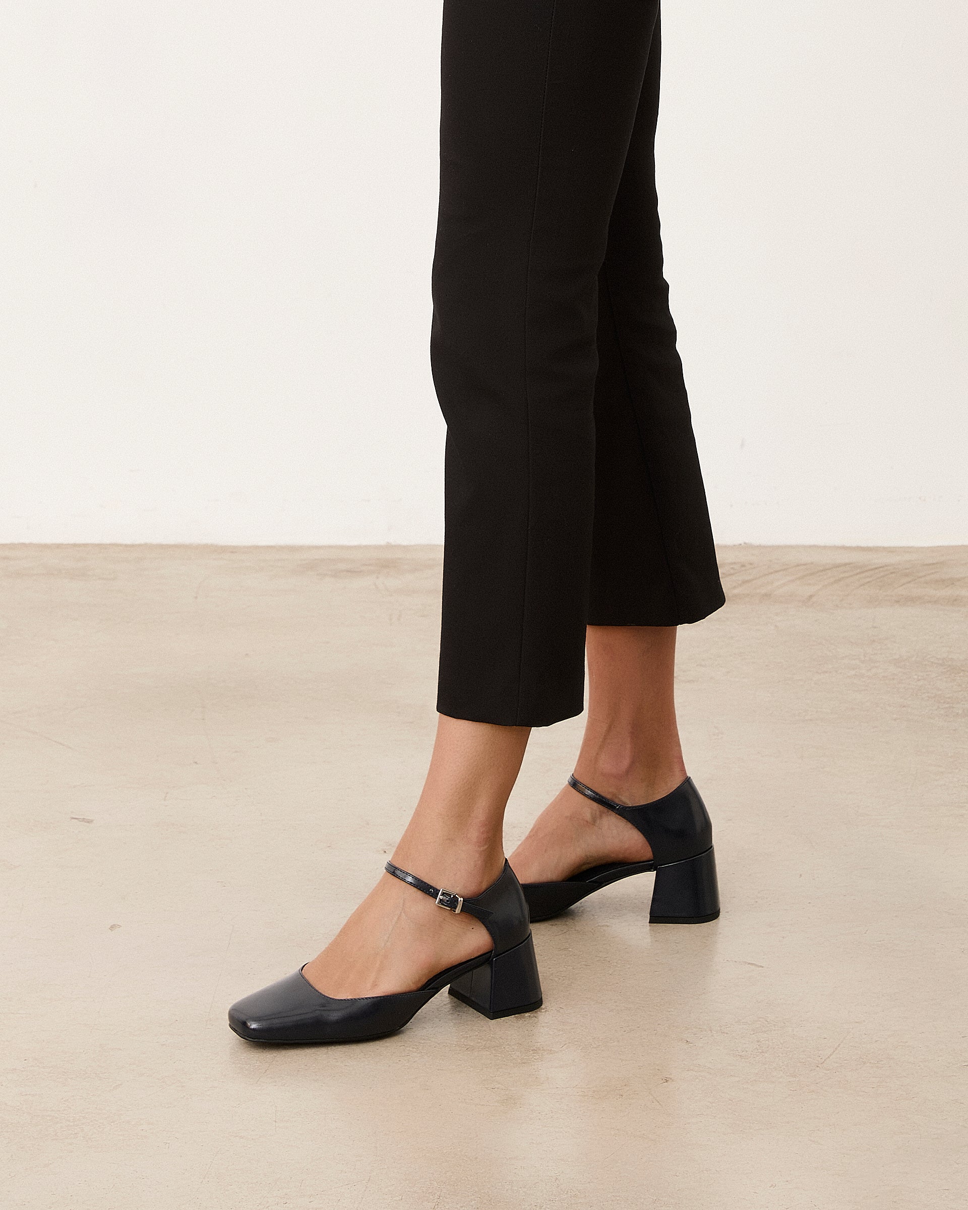 Mim shoes Tacón cerrado AMELIA AZUL MARINO