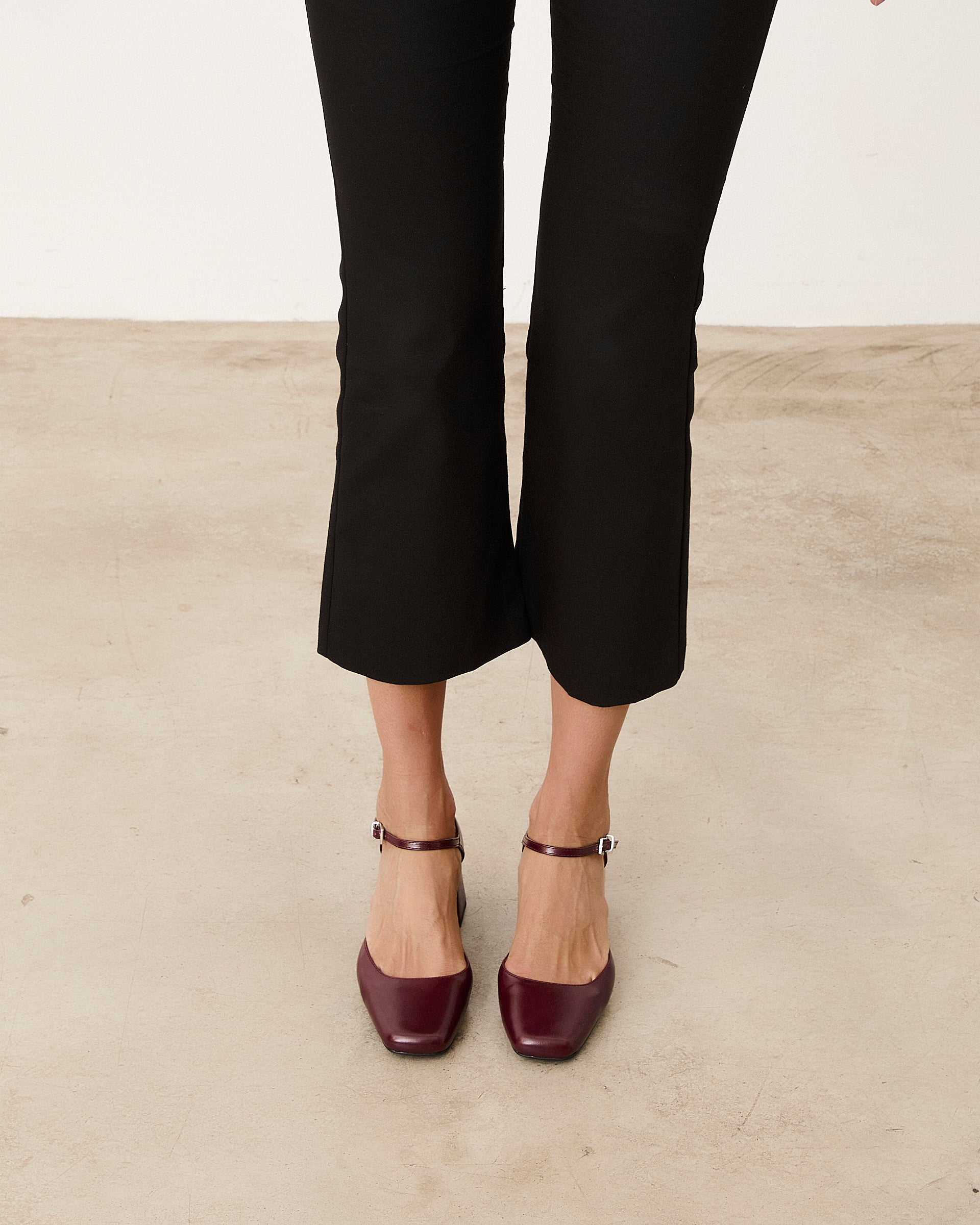 Mim shoes Tacón cerrado AMELIA BURDEOS