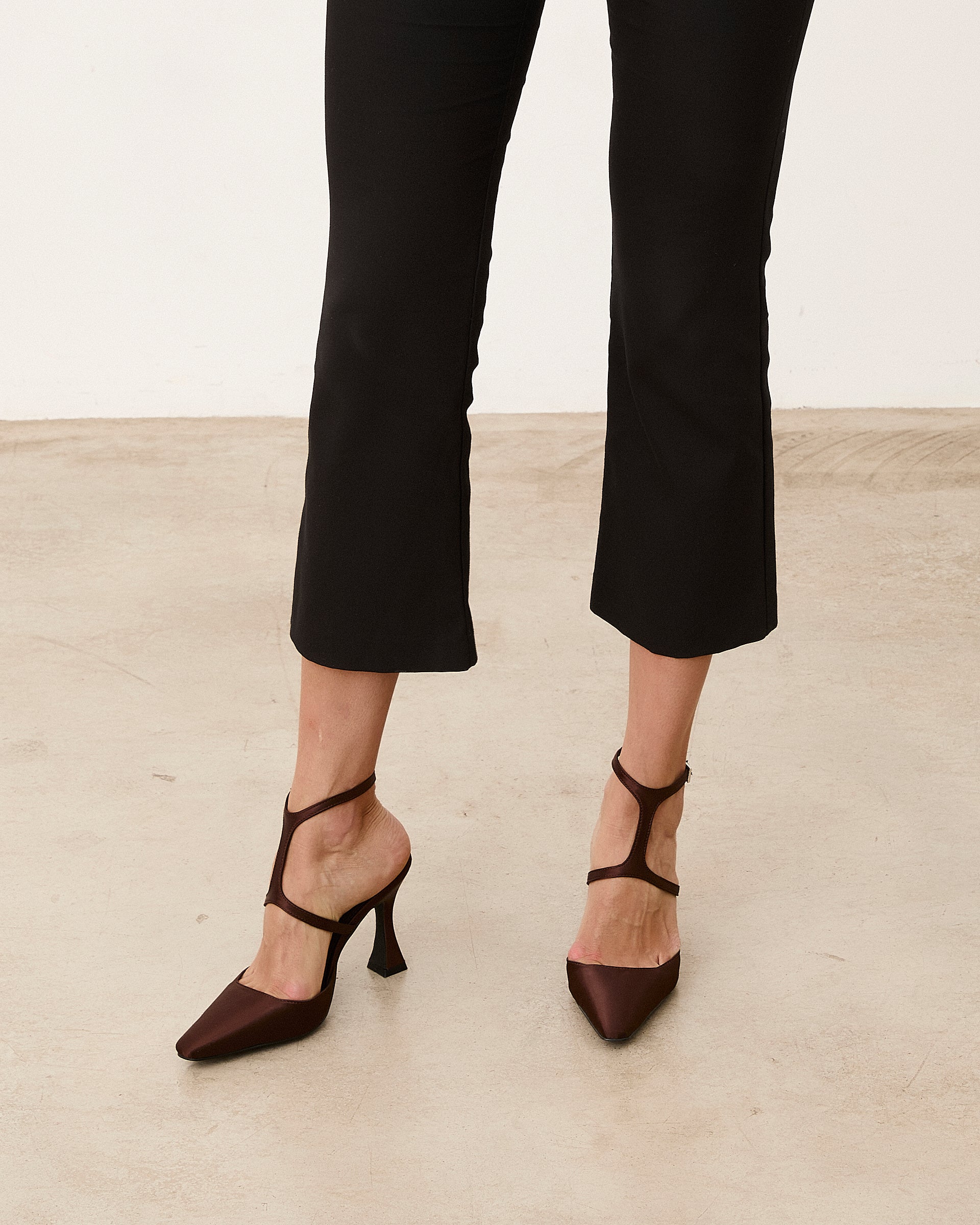 Mim shoes Tacón cerrado DANIELLE CHOCOLATE SATIN