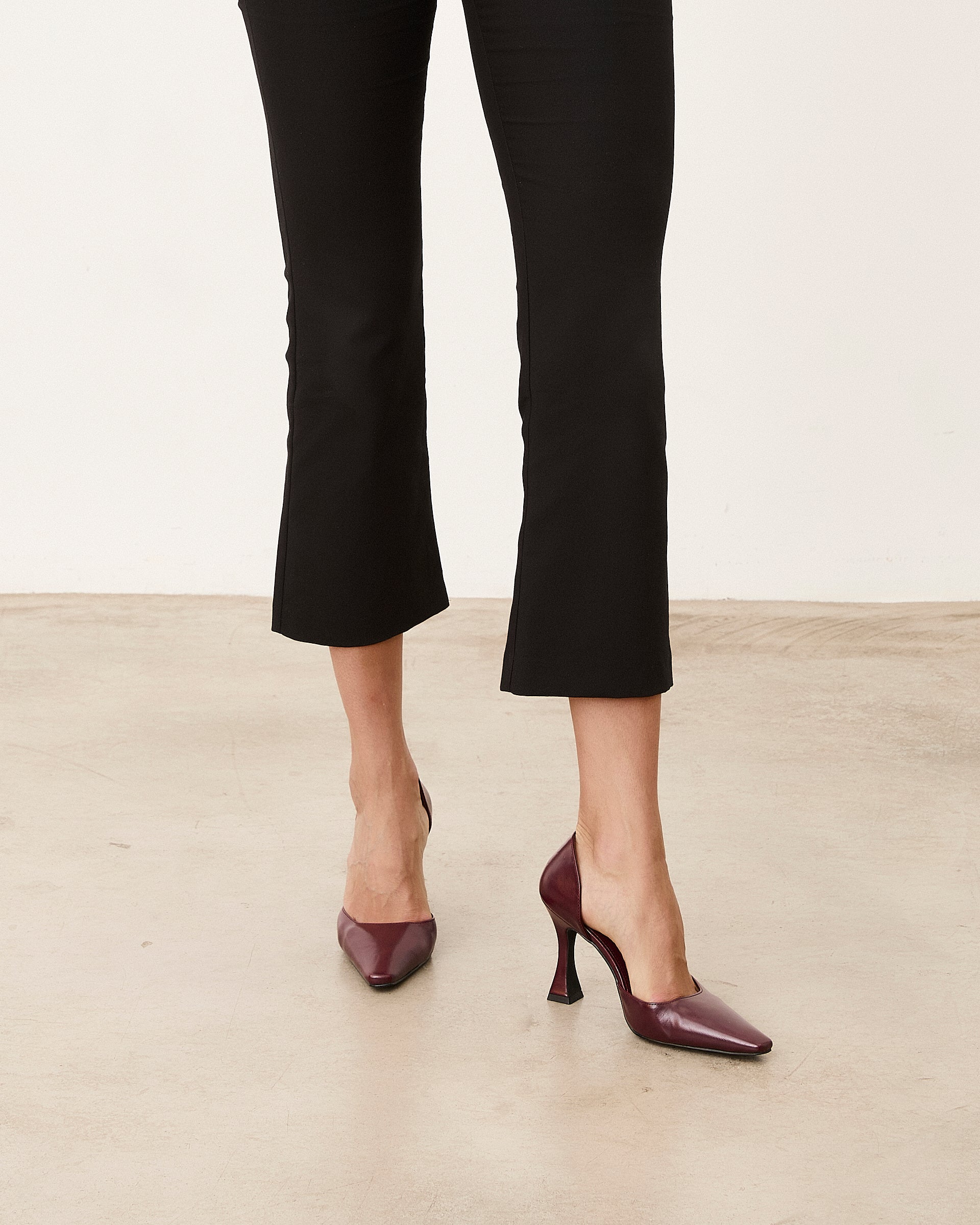 Mim shoes Tacón cerrado DEAN BURDEOS