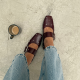 Mim shoes Zapato plano DOVI BURDEOS TACHAS