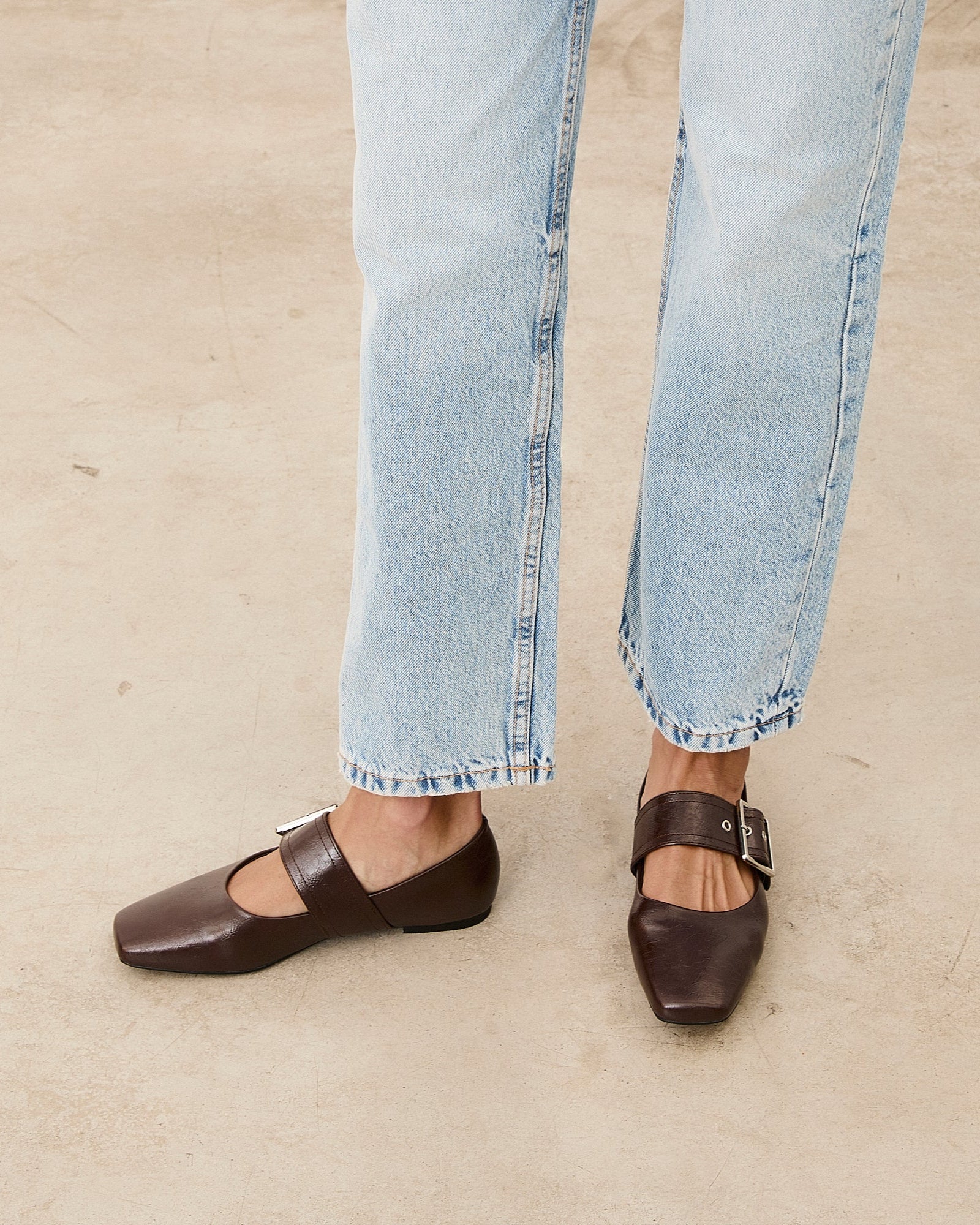 Mim shoes Zapato plano DOVI CHOCOLATE