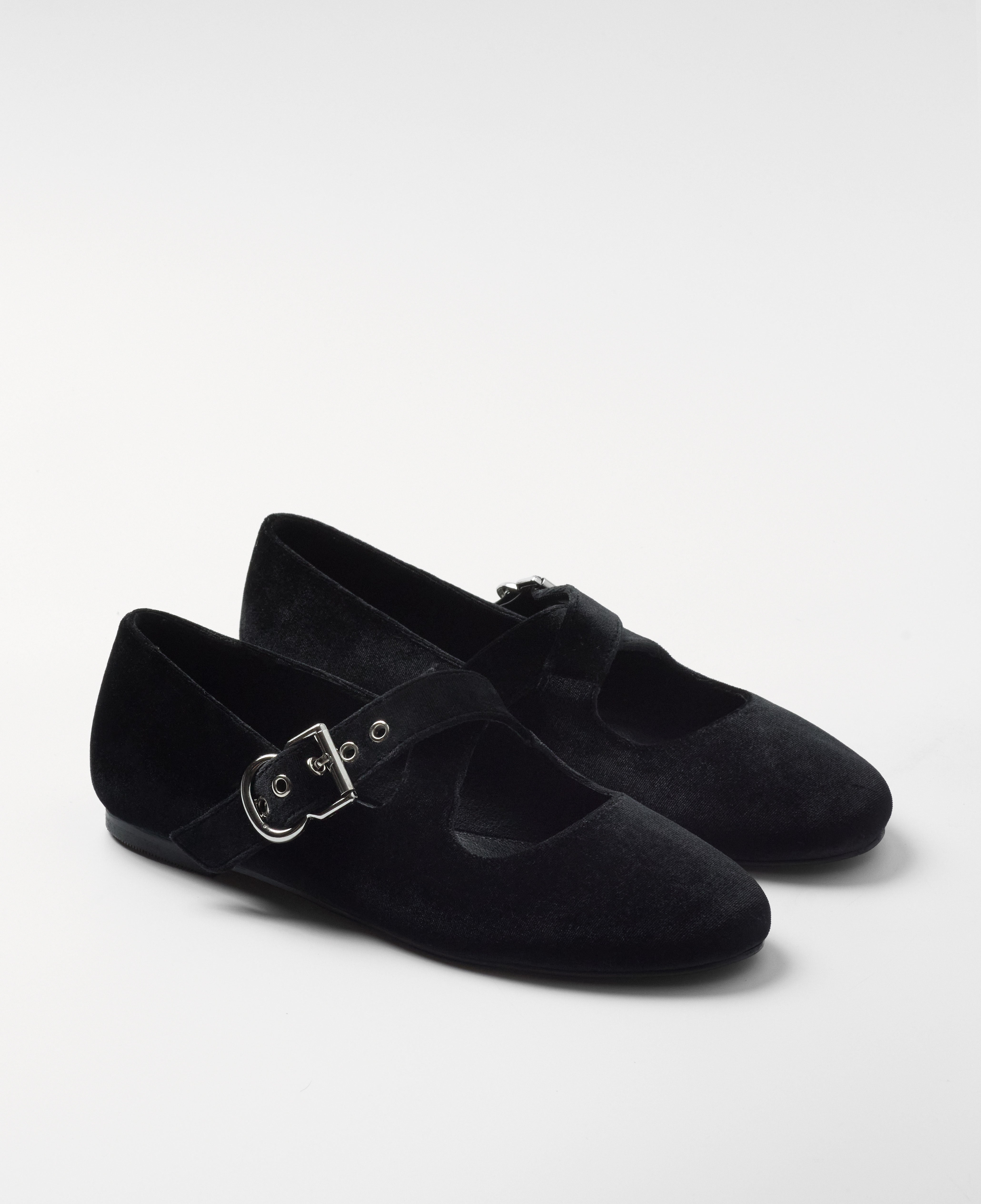 Mim shoes Zapato plano FLO NEGRO VELVET