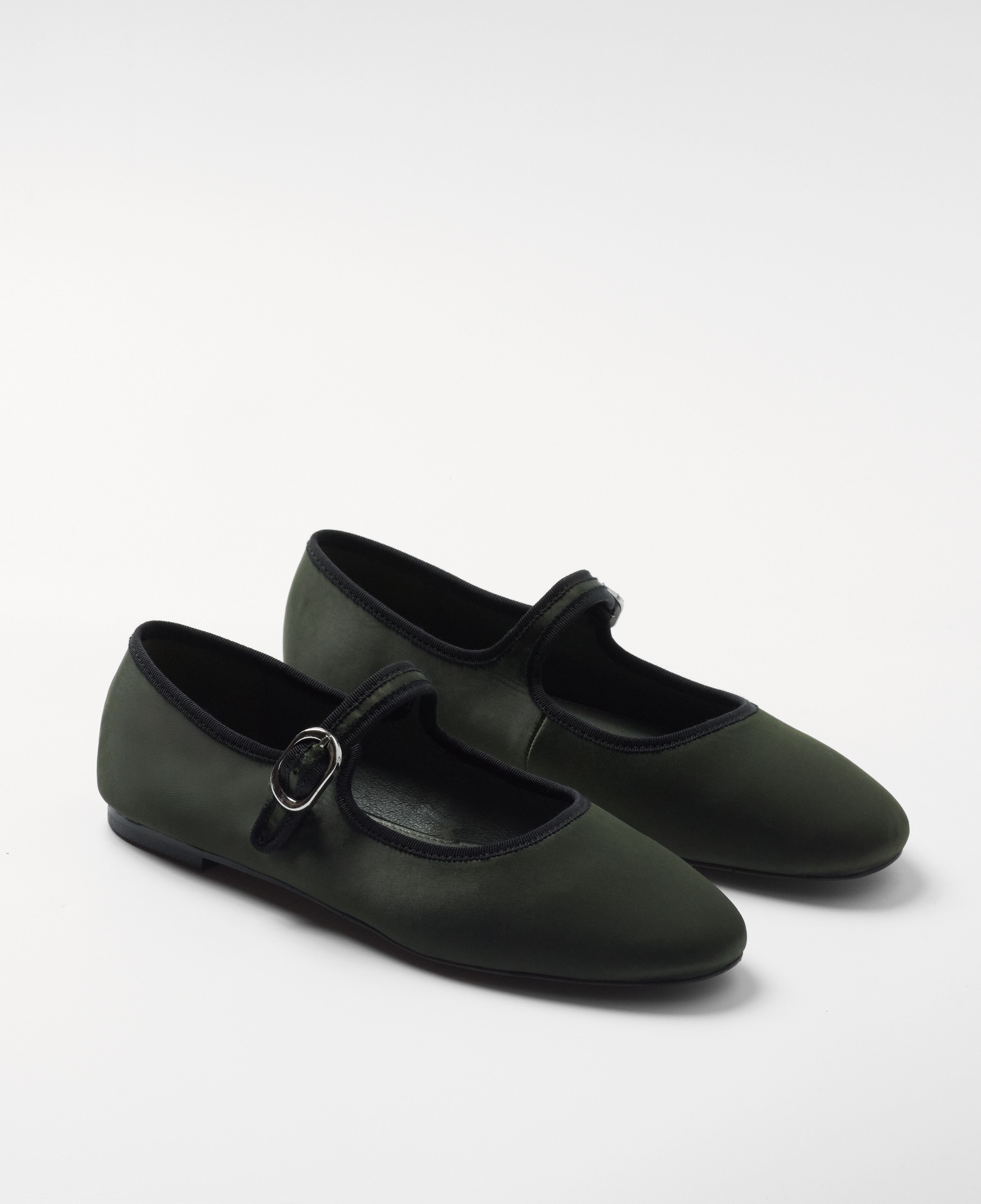 Mim shoes Zapato plano LIBE OLIVA SATIN