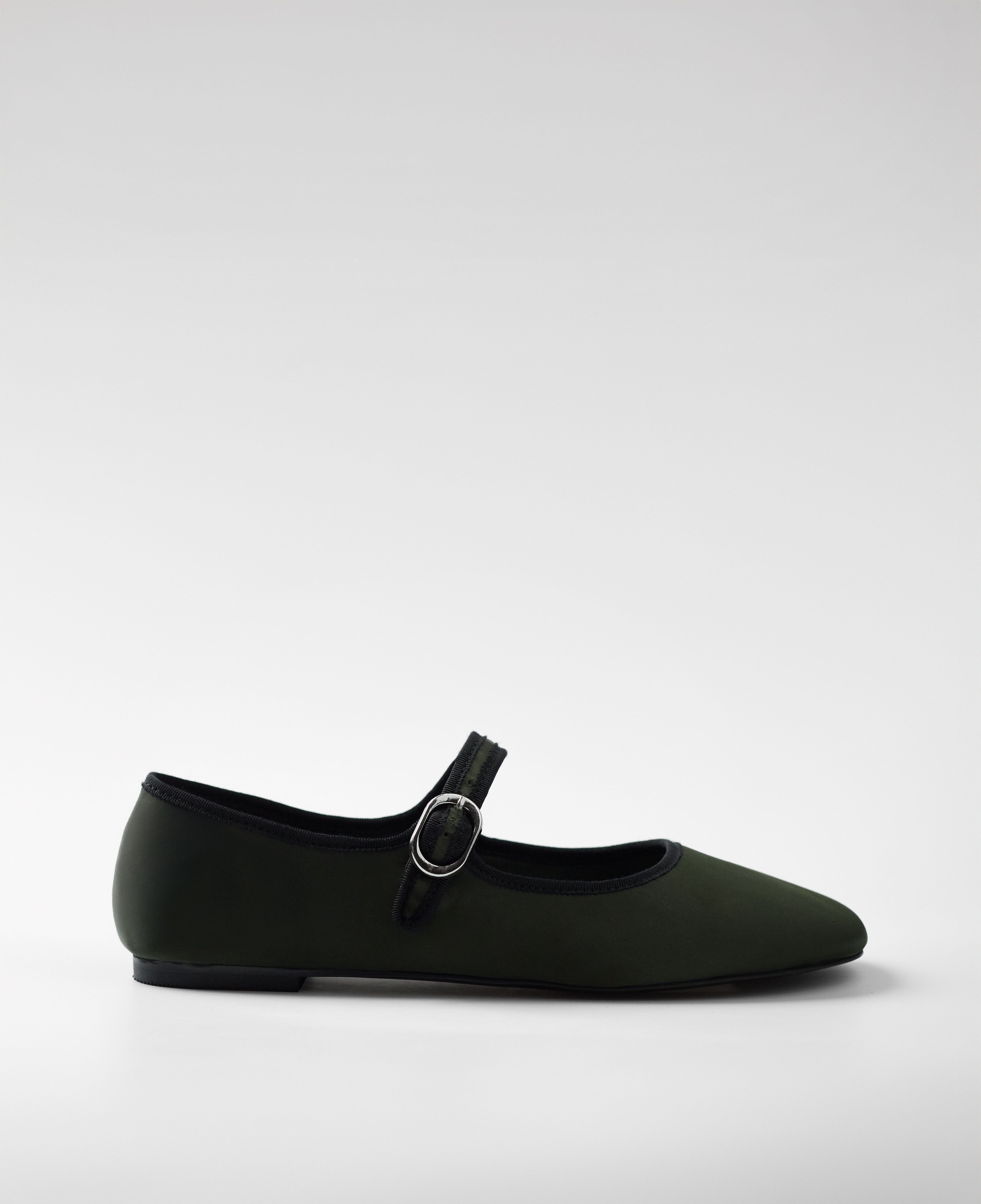 Mim shoes Zapato plano LIBE OLIVA SATIN