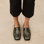 MIM Tacón cerrado ROGER KAKI