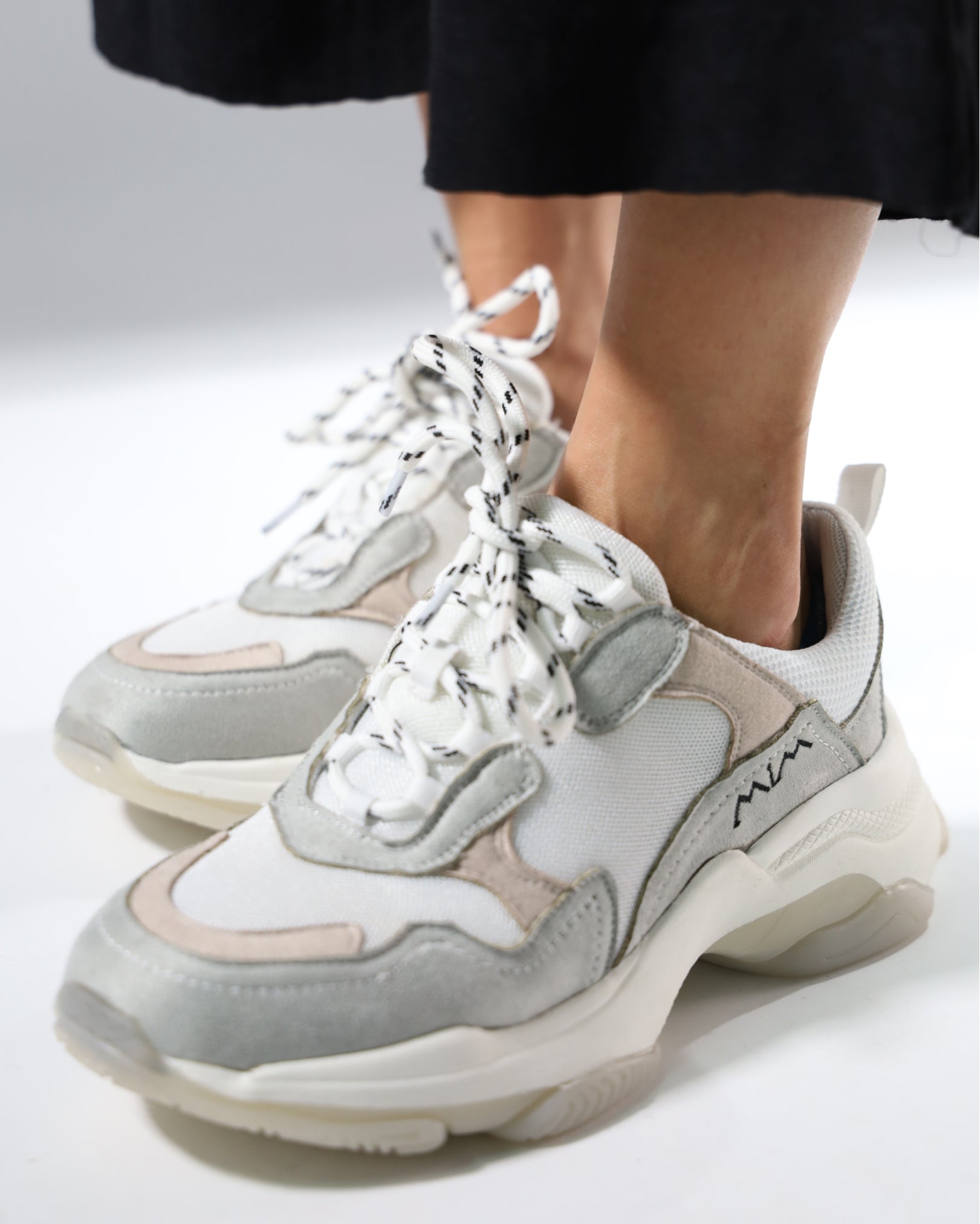 MIM Zapatilla BEL AIR GRIS