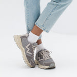 MIM Zapatilla Double U 2.0 Gris