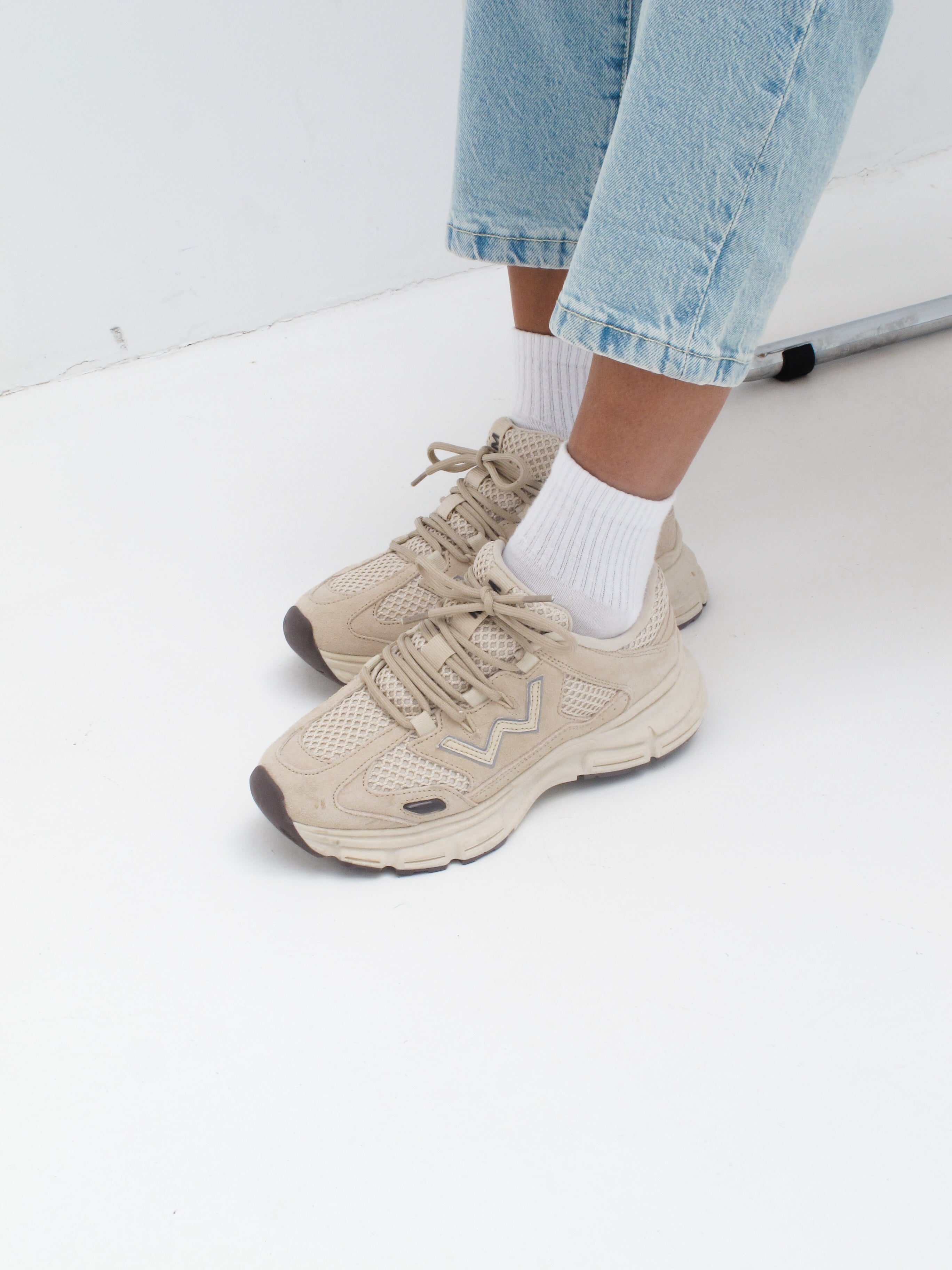 MIM Zapatilla Mesh Beige