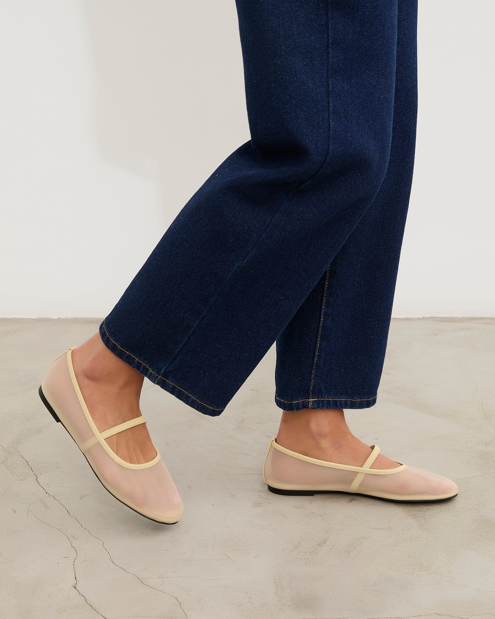 MIM Zapato cerrado Fler Amarillo