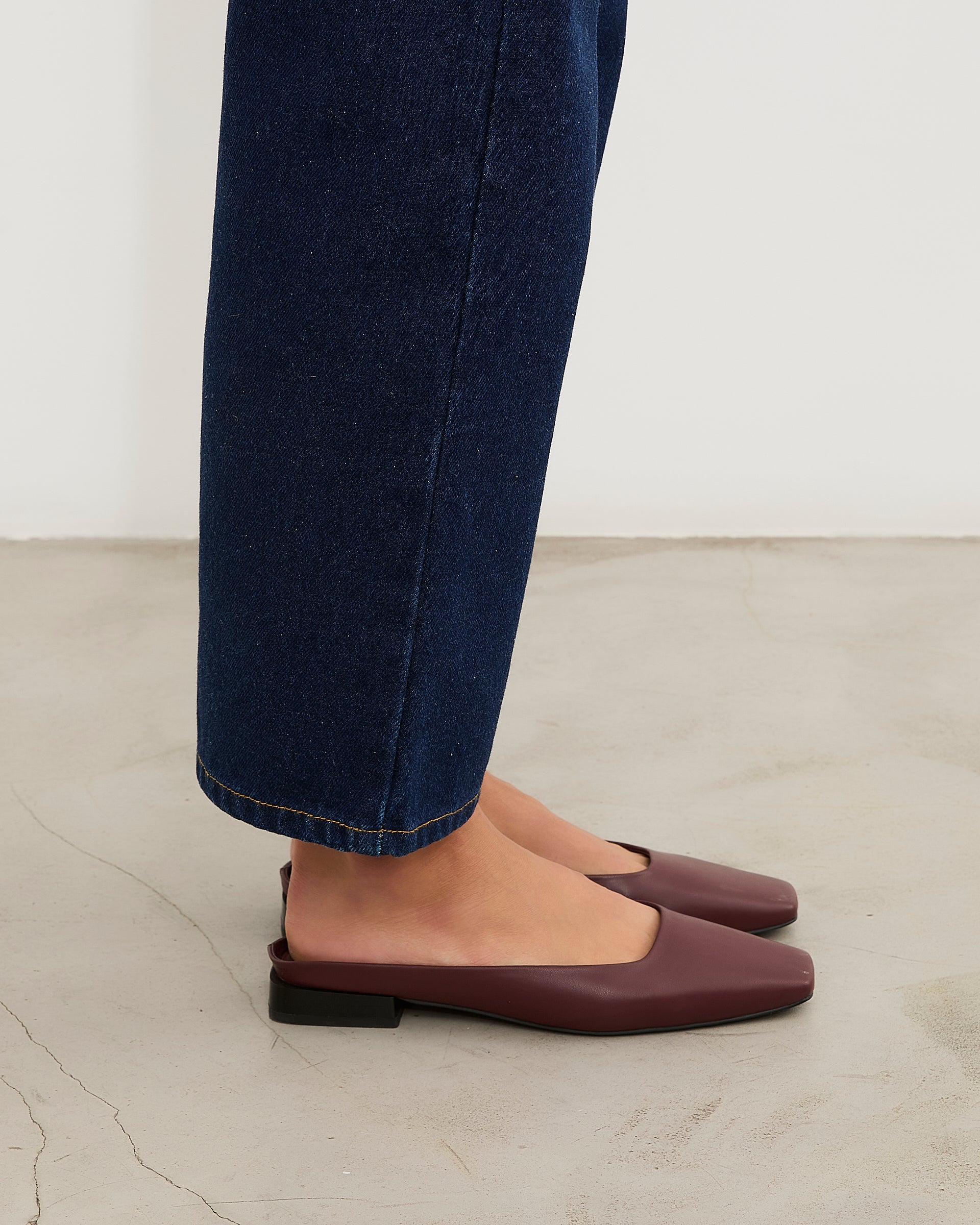 MIM Zapato cerrado Juliette Burdeos