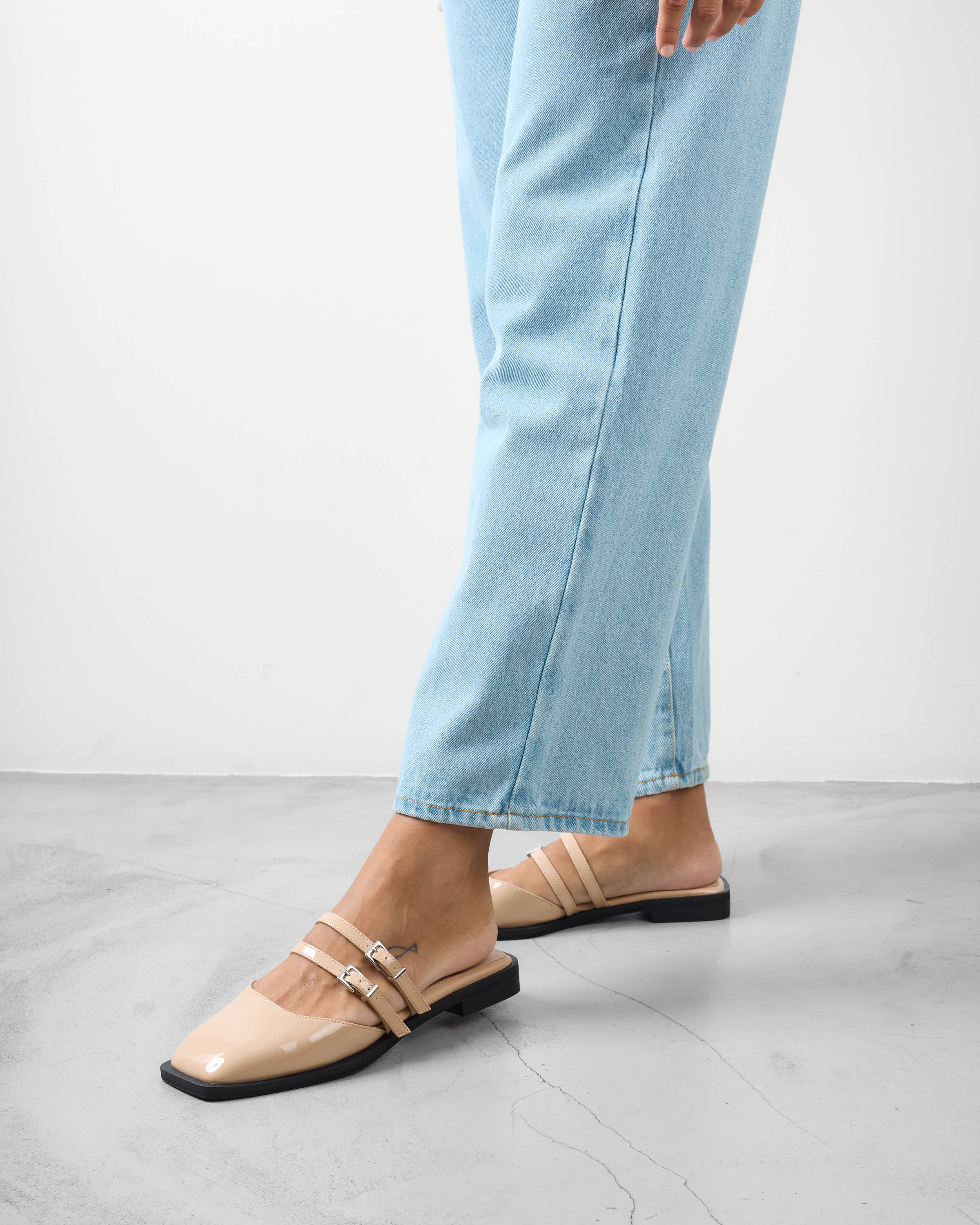 MIM Zapato cerrado Mare Mule Nude