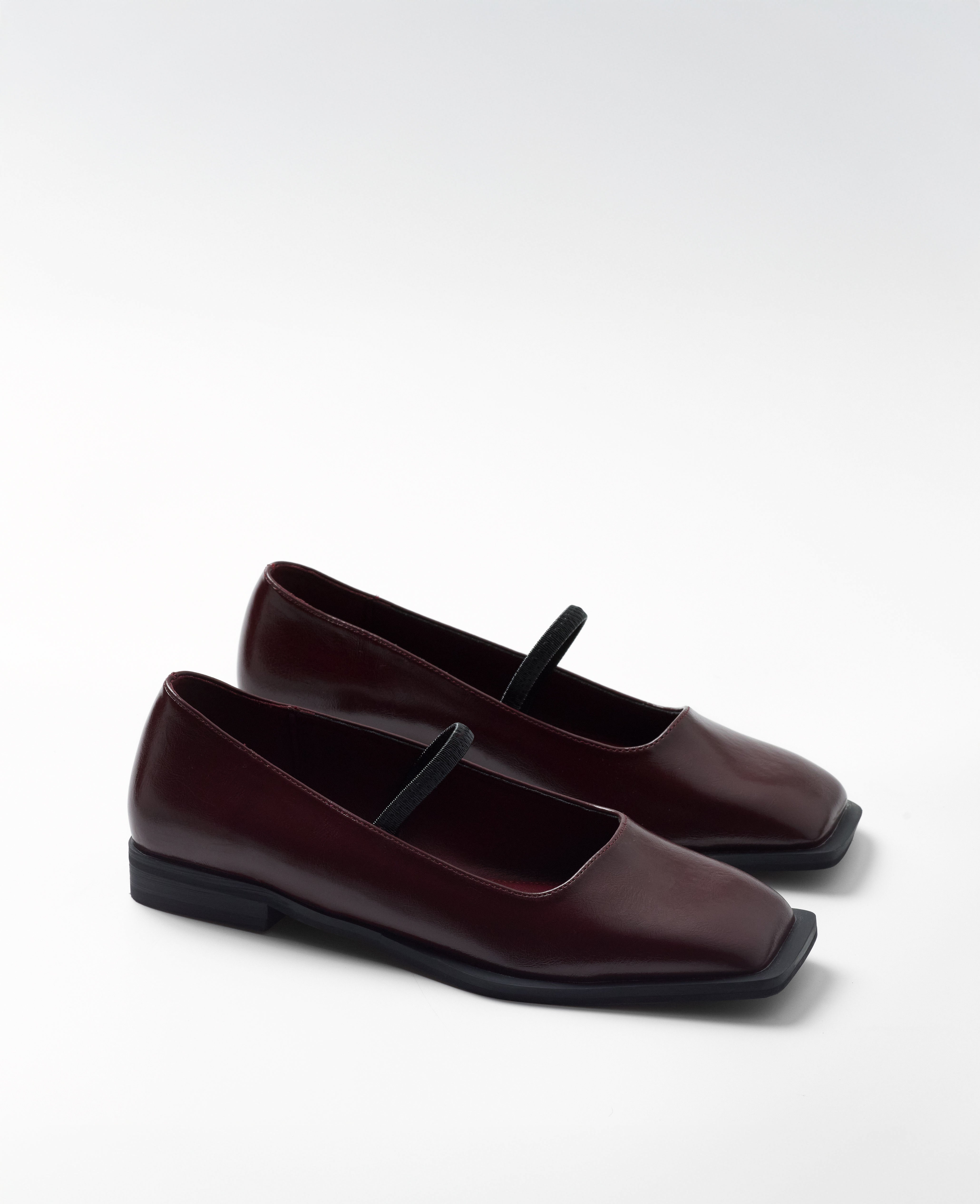 MIM Zapato plano MARE BURDEOS