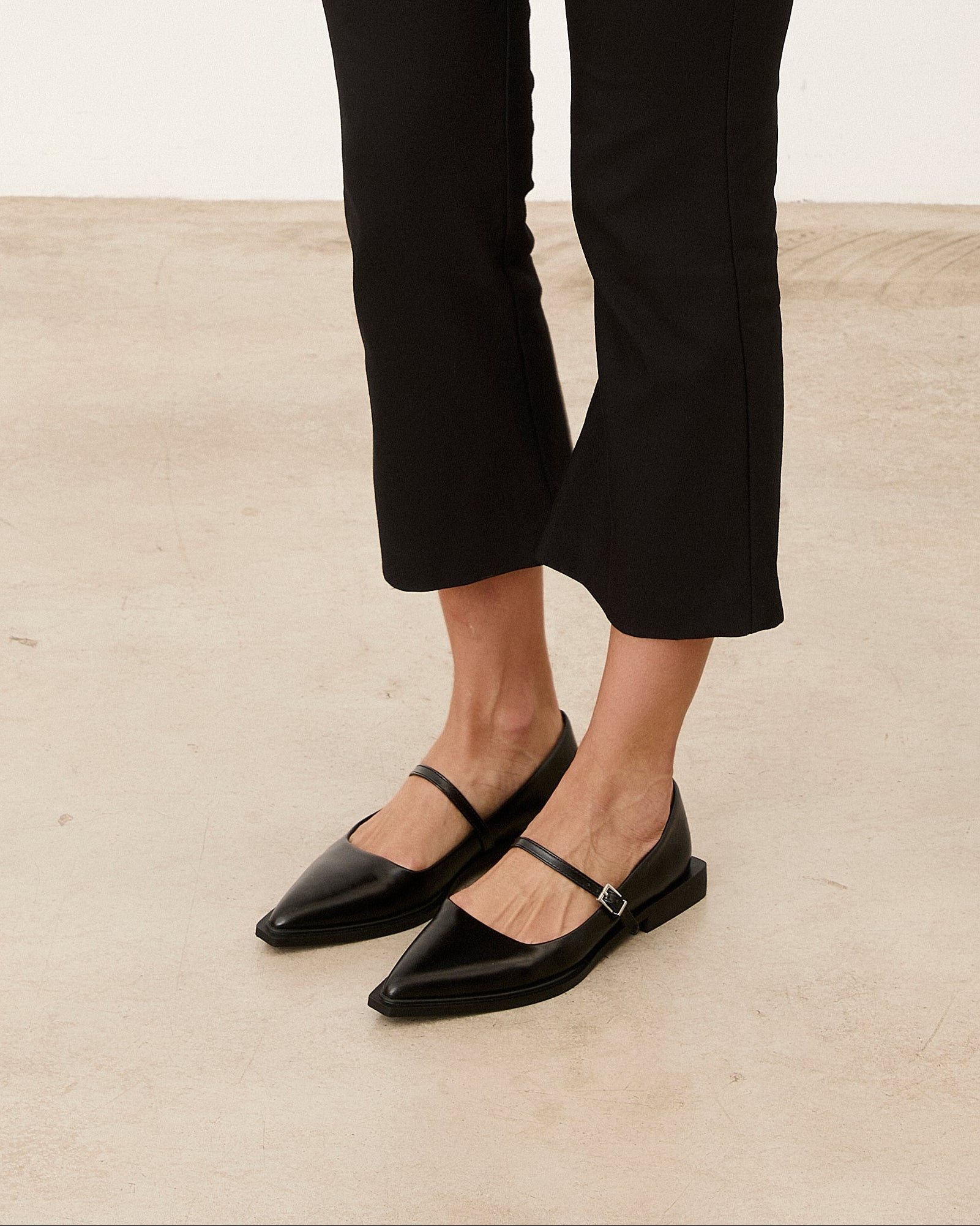 MIM Zapato plano MAYFAIR NEGRO