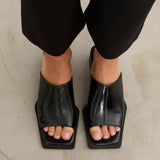 MIM Zueco Muna Negro